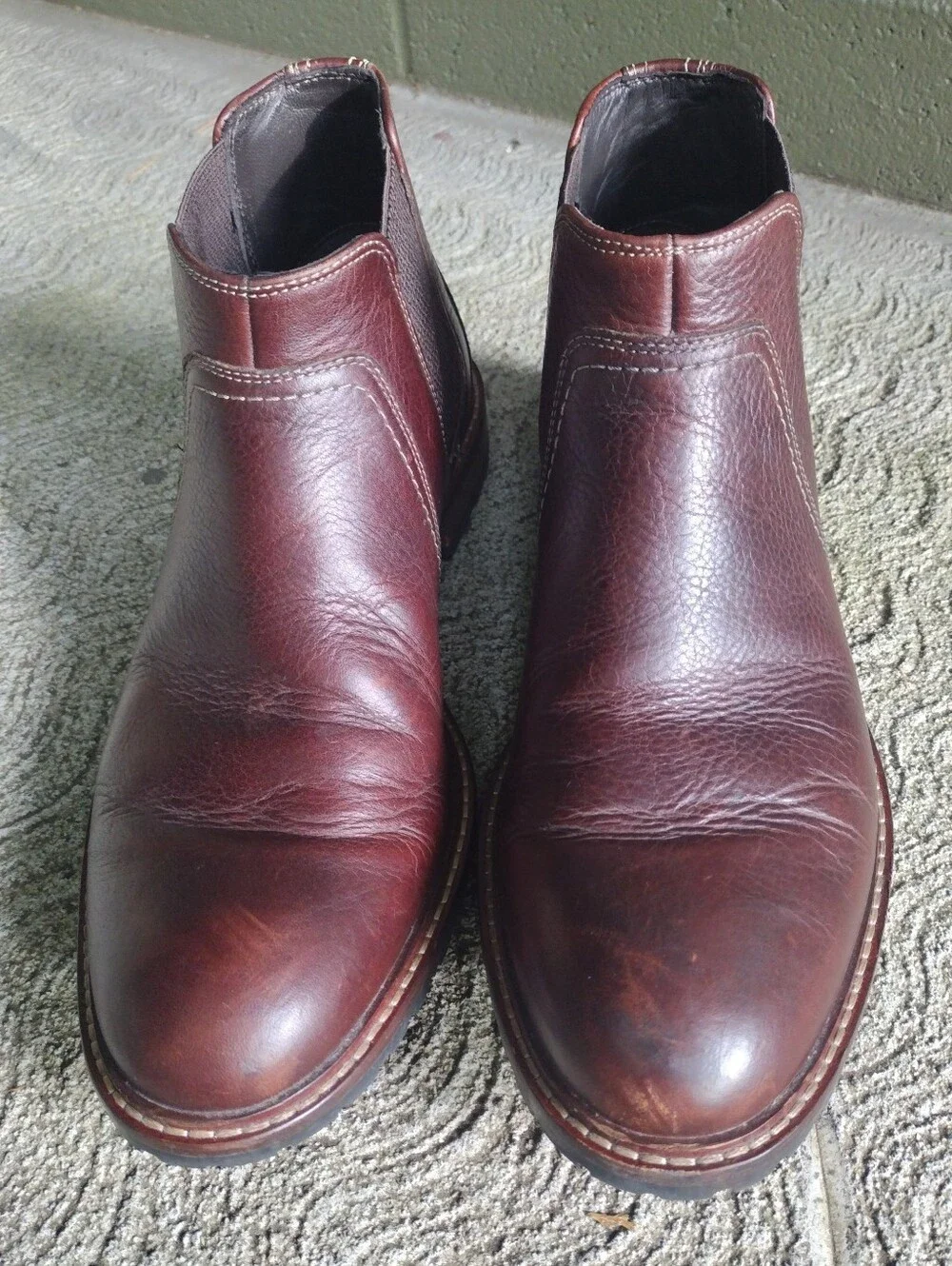 JOHNSTON & MURPHY Men's Size 8.5 Leather Upton Chelsea Style. VG Condition